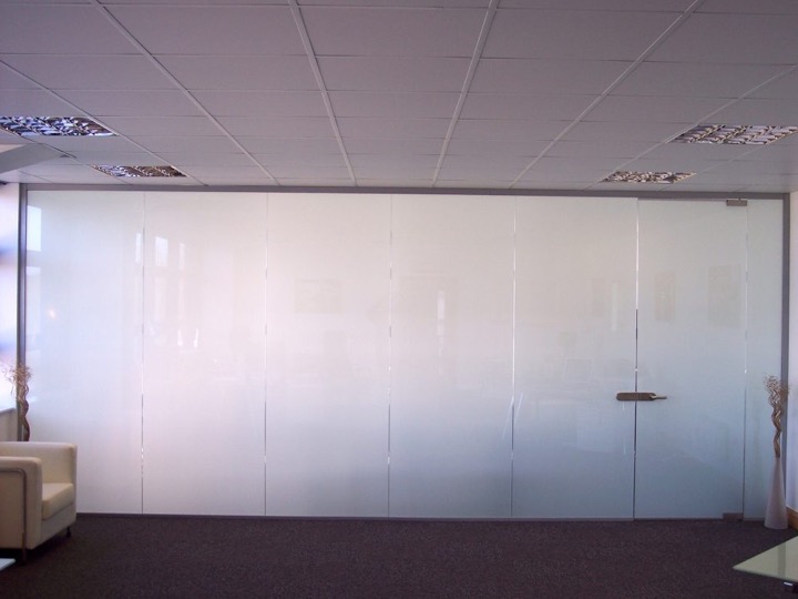 Introducing Electrochromic Glass